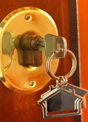 Lock Locksmith Tech Newton, MA 617-712-1215 - residential-locksmith-store